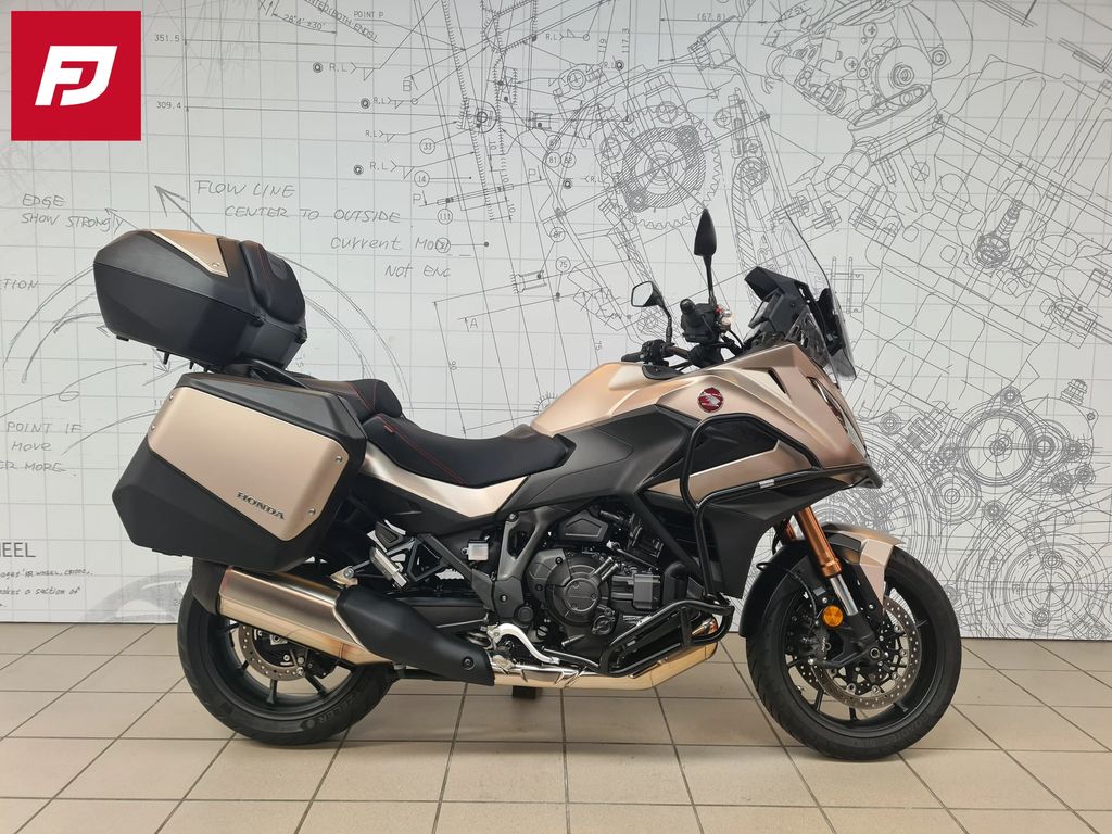  NT 1100 DCT ES