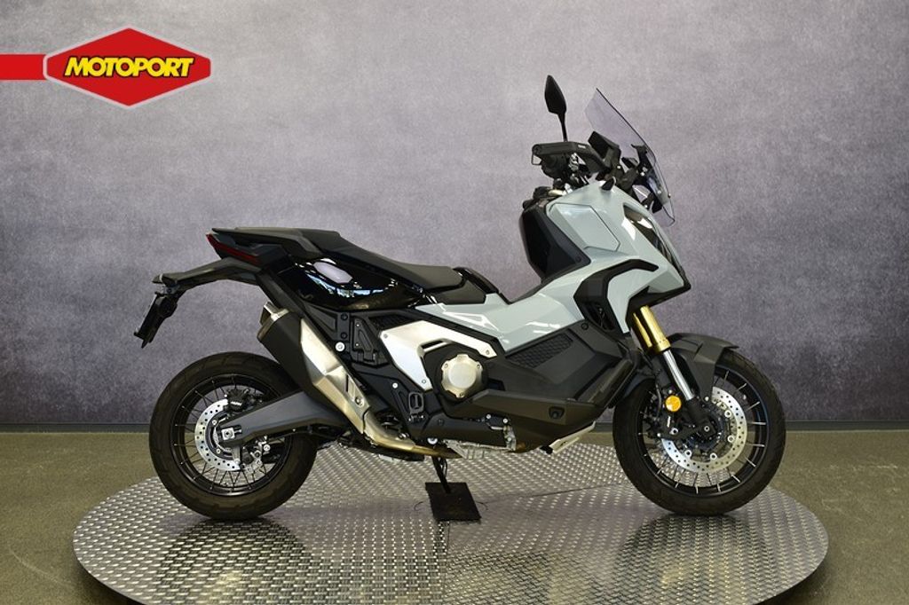  X ADV