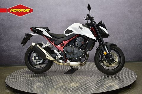  CB 750 HORNET
