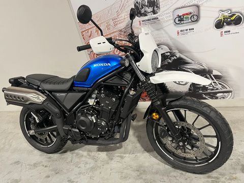  CL500 Scrambler met opties als nieuw (BTW moto)