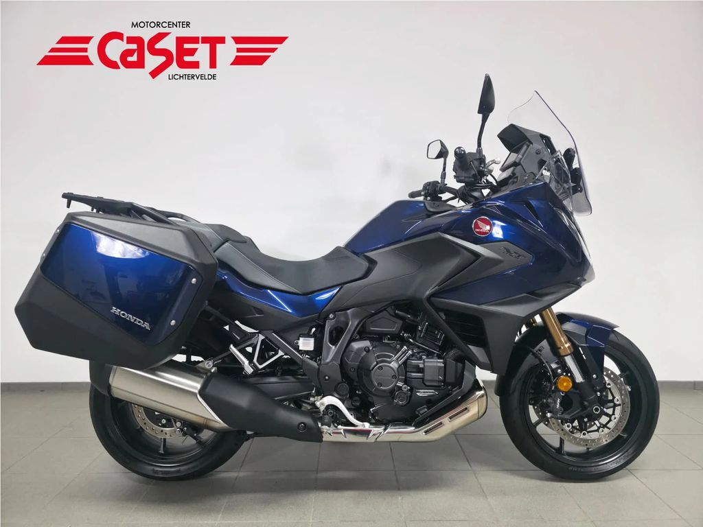  NT 1100 DCT