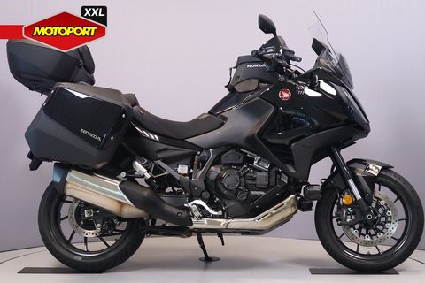  NT 1100 DCT