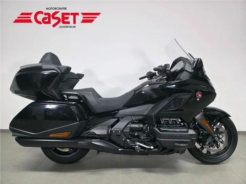  GL 1800 DCT