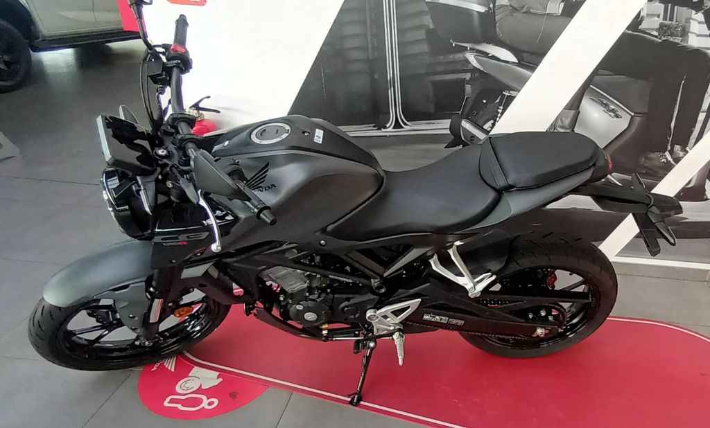  CB125R