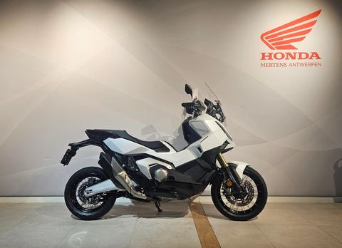  X-ADV 750